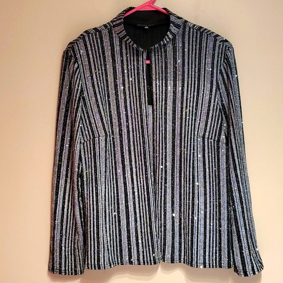 Helene Blake Tops - Helene Blake metallic 2 piece top set